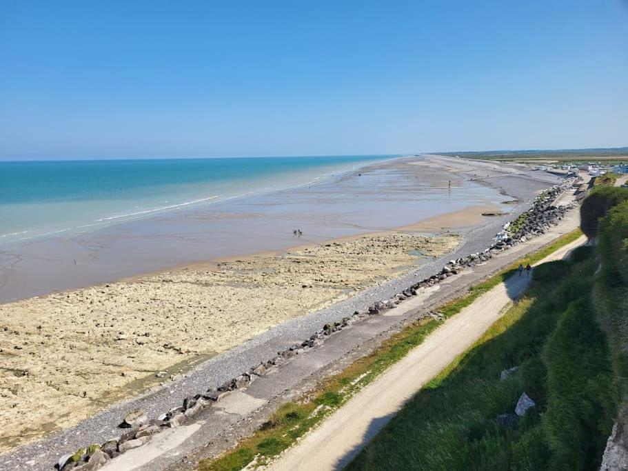 Appartement Vue Mer A 100 M De La Plage Ault Eksteriør bilde