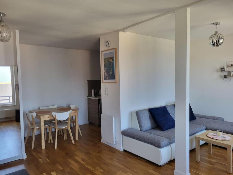 Appartement Vue Mer A 100 M De La Plage Ault Eksteriør bilde